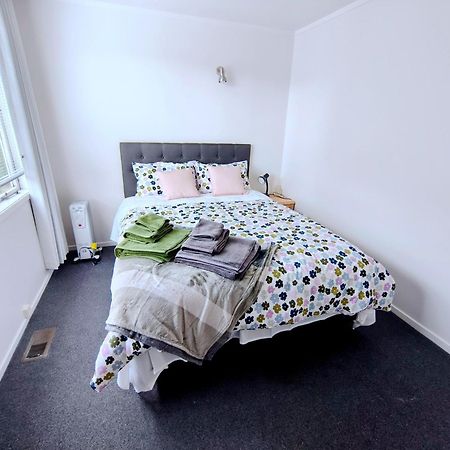 Milford Central Budget Friendly Rooms Оукланд Екстериор снимка