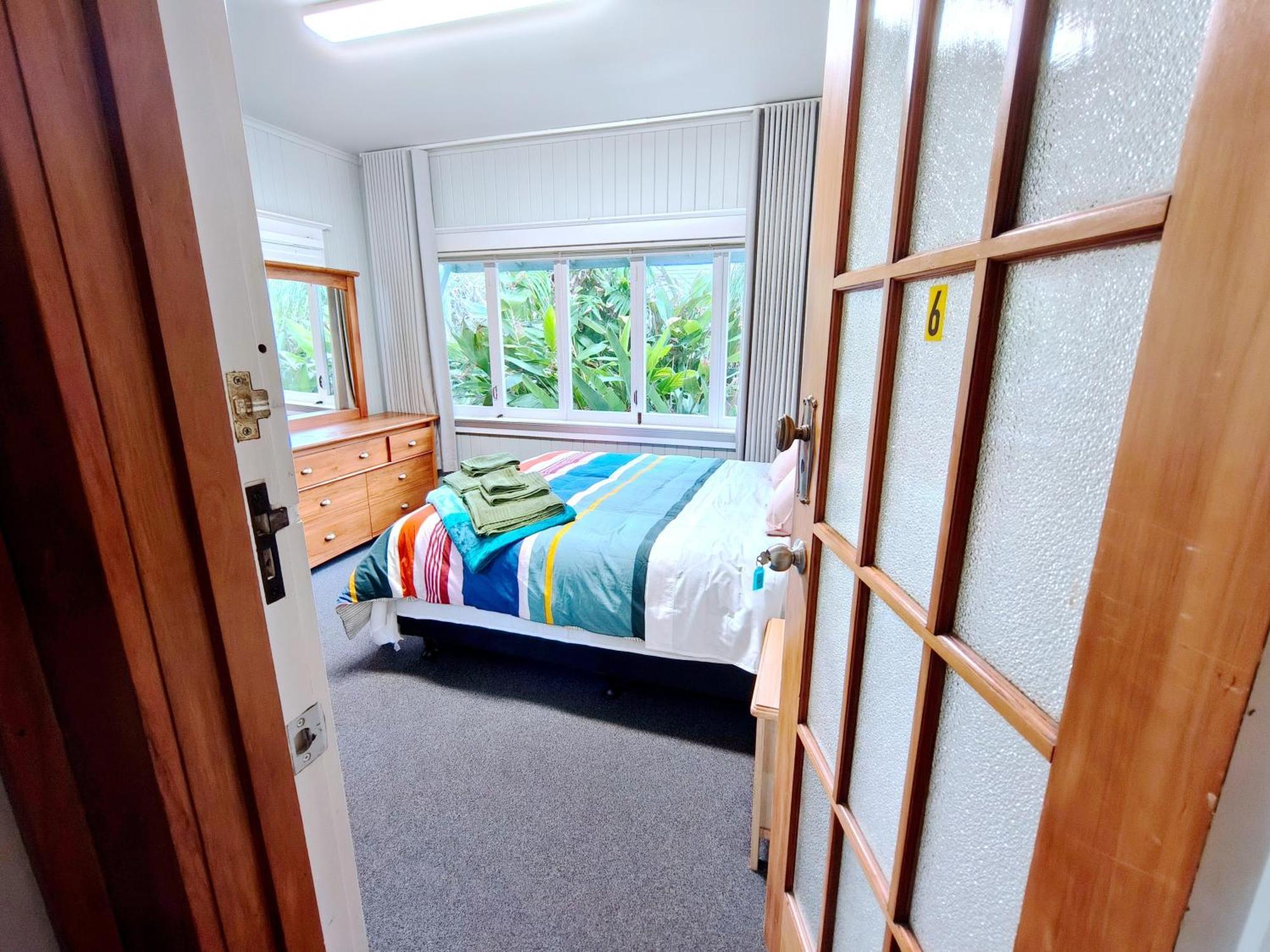 Milford Central Budget Friendly Rooms Оукланд Екстериор снимка