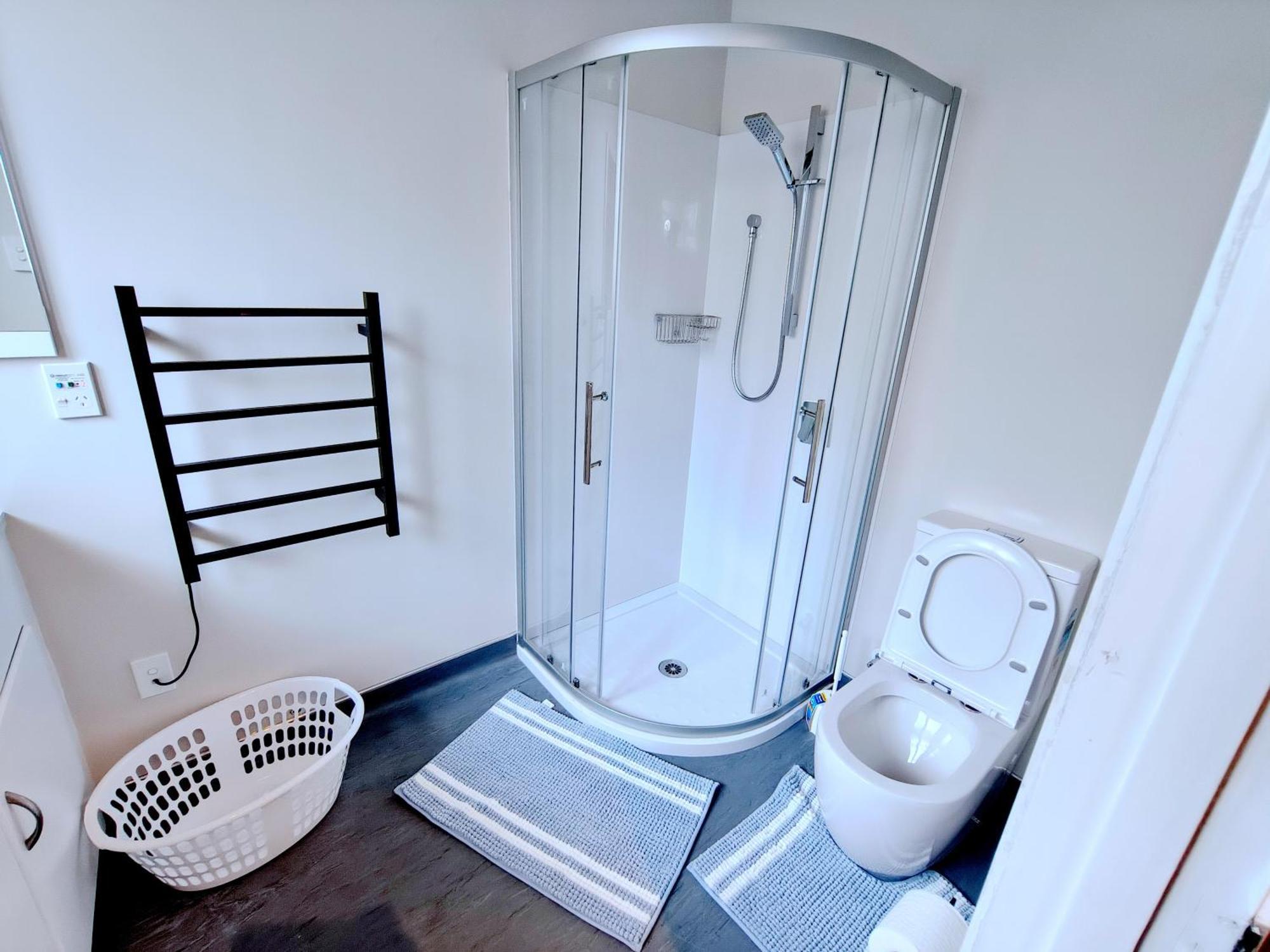 Milford Central Budget Friendly Rooms Оукланд Екстериор снимка