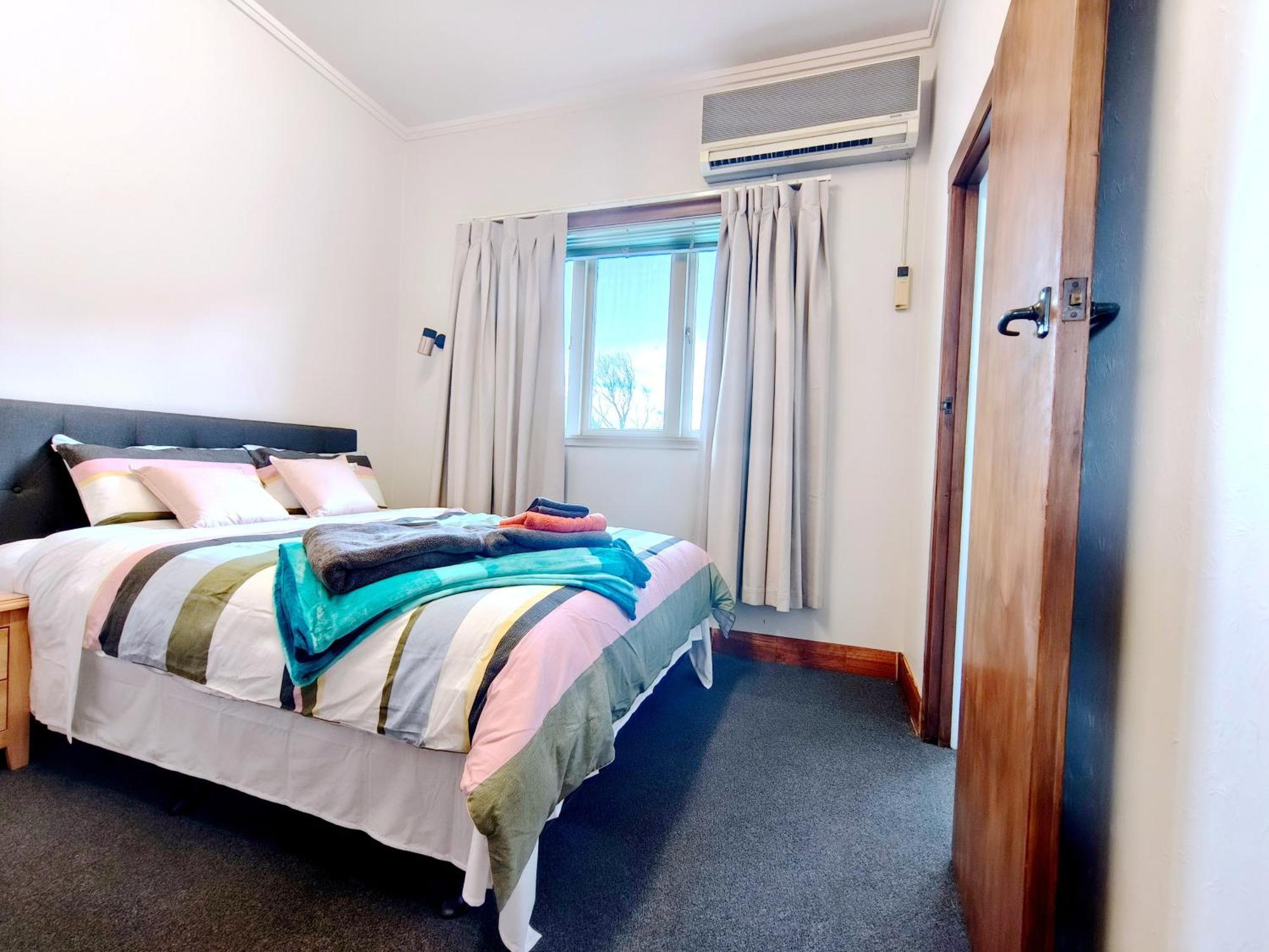 Milford Central Budget Friendly Rooms Оукланд Екстериор снимка