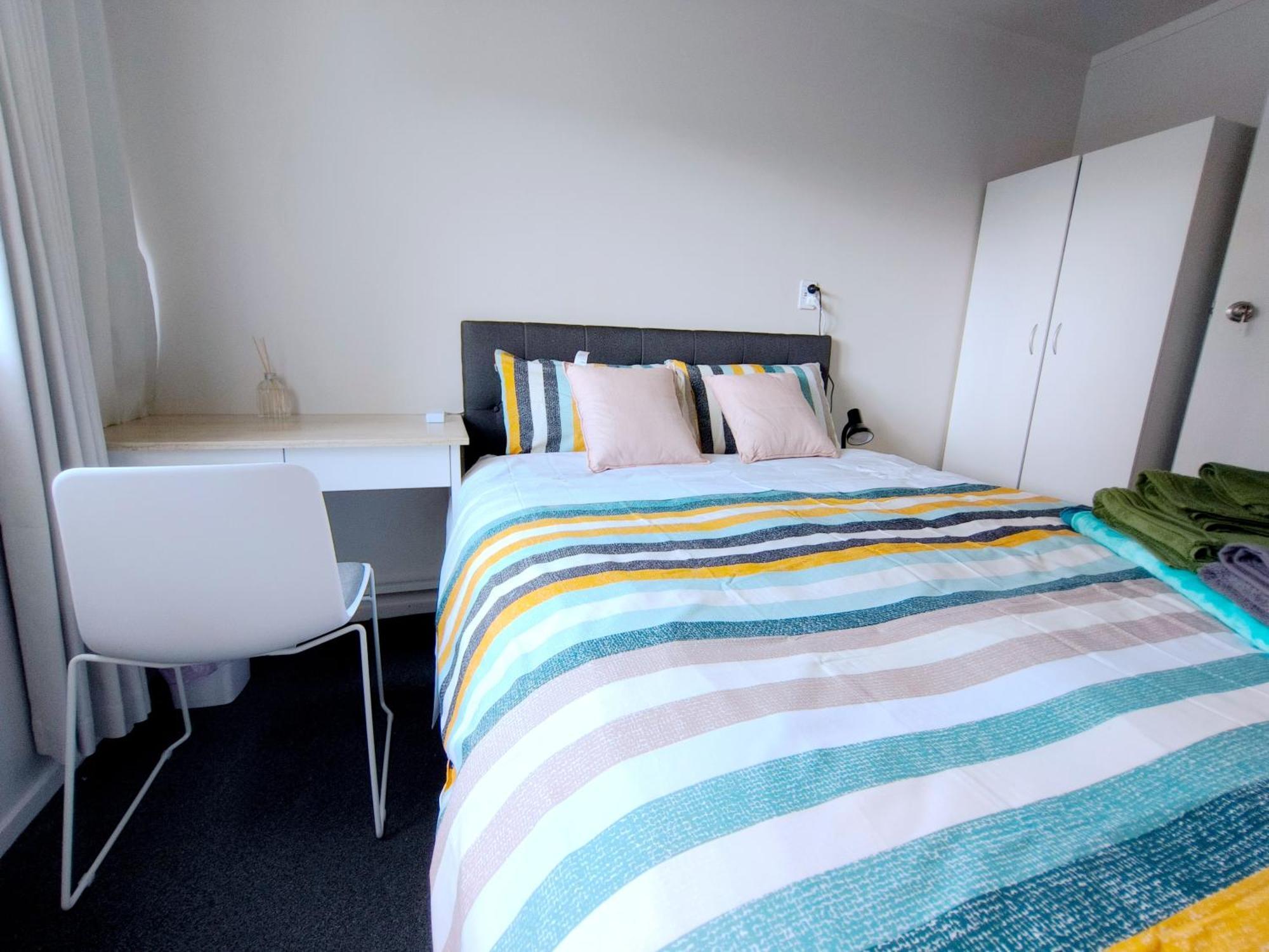 Milford Central Budget Friendly Rooms Оукланд Екстериор снимка