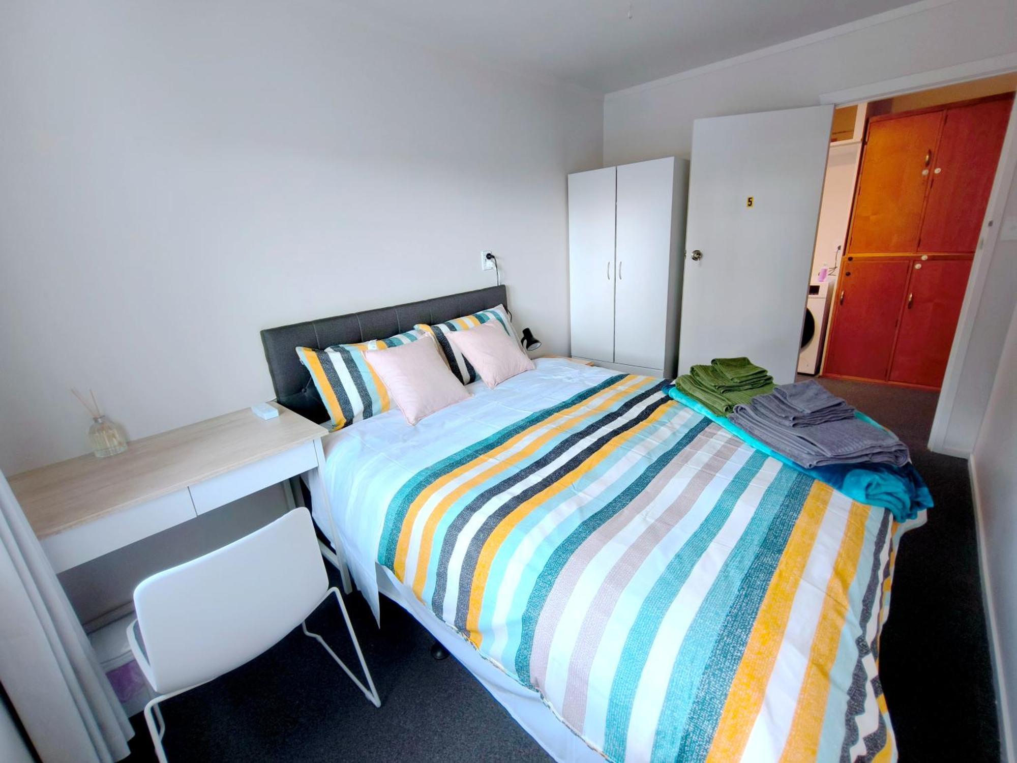 Milford Central Budget Friendly Rooms Оукланд Екстериор снимка